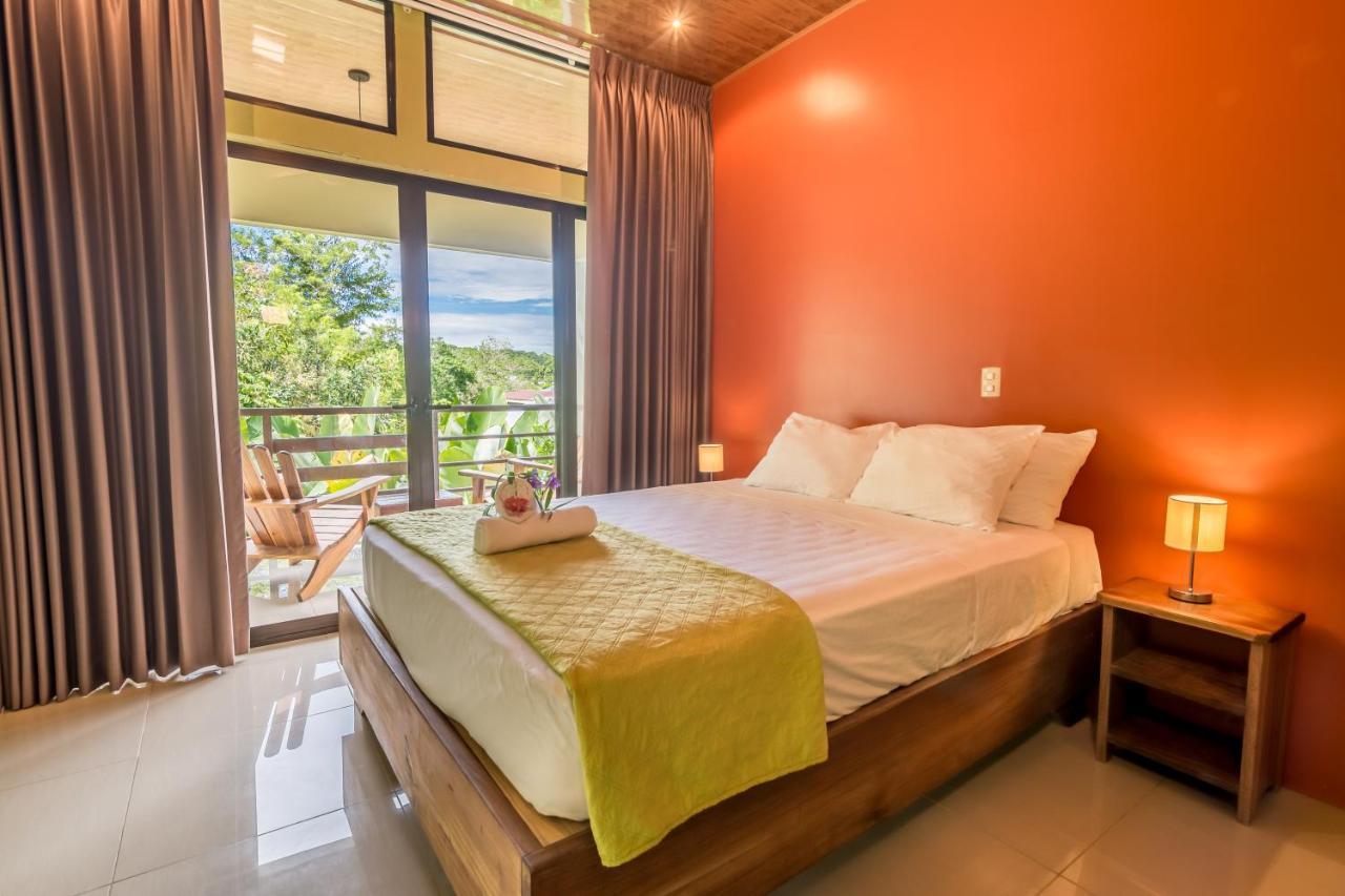 Sea Tower Hotel Puerto Viejo de Talamanca Bagian luar foto