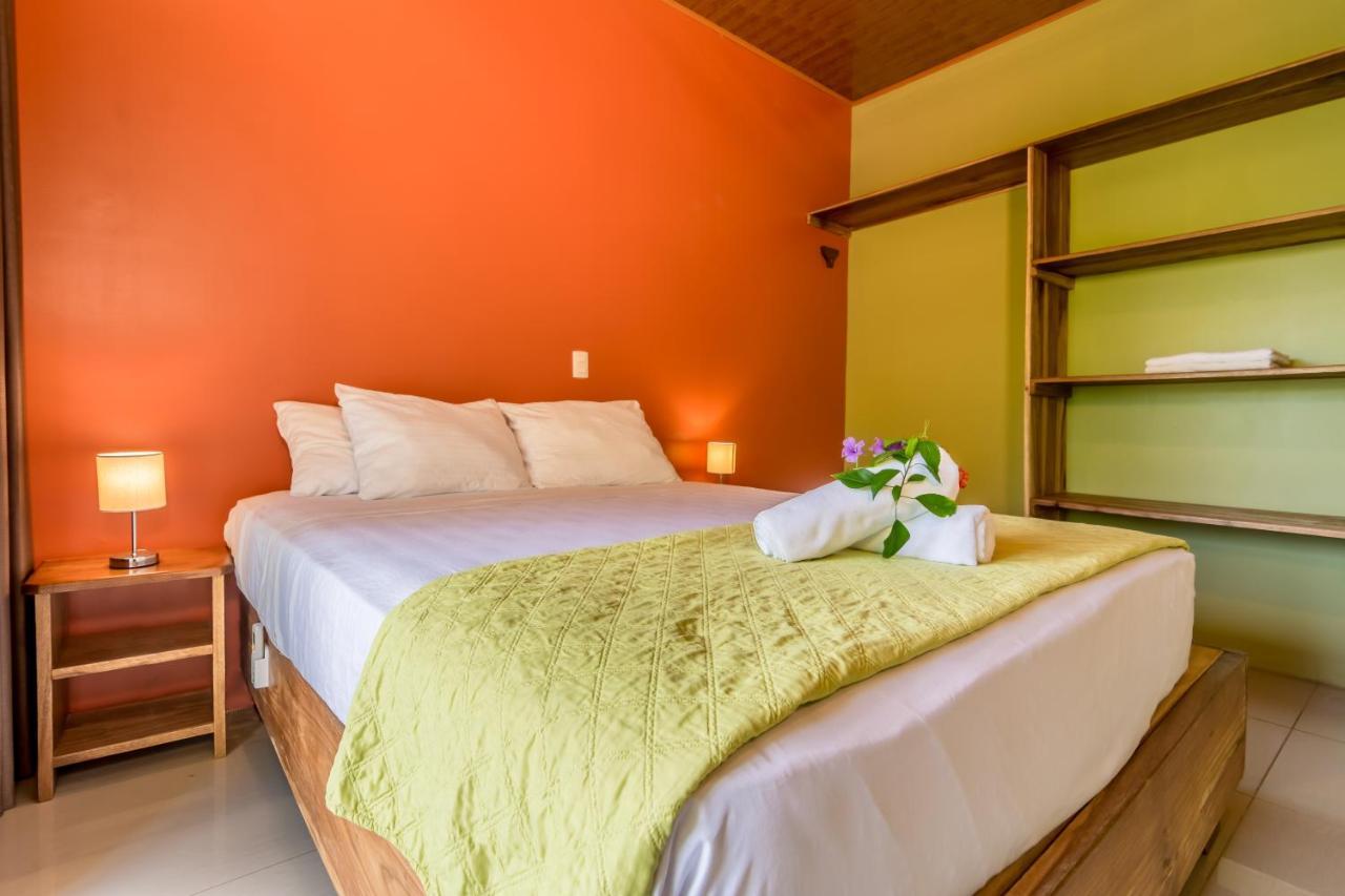 Sea Tower Hotel Puerto Viejo de Talamanca Bagian luar foto