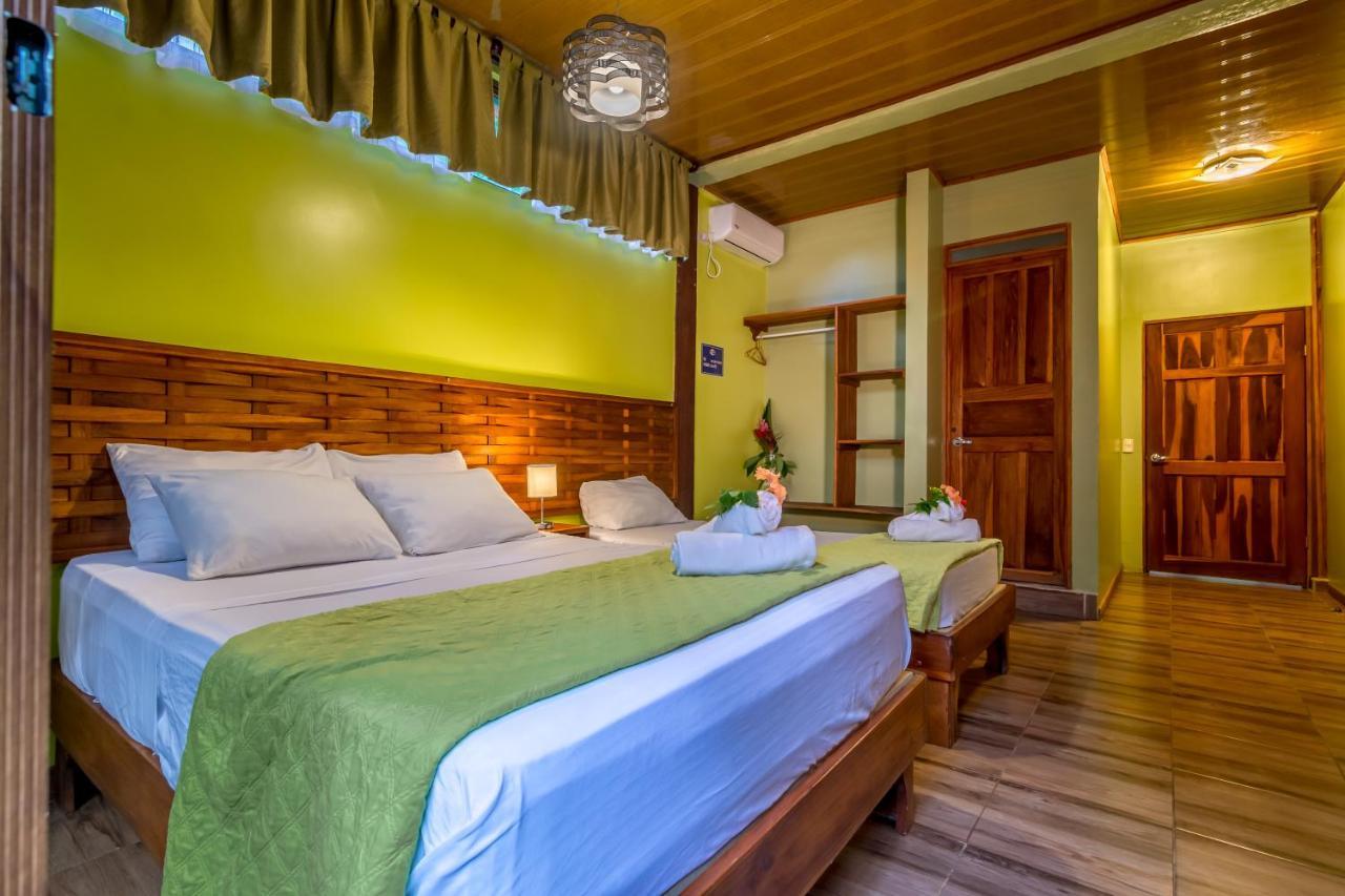 Sea Tower Hotel Puerto Viejo de Talamanca Bagian luar foto
