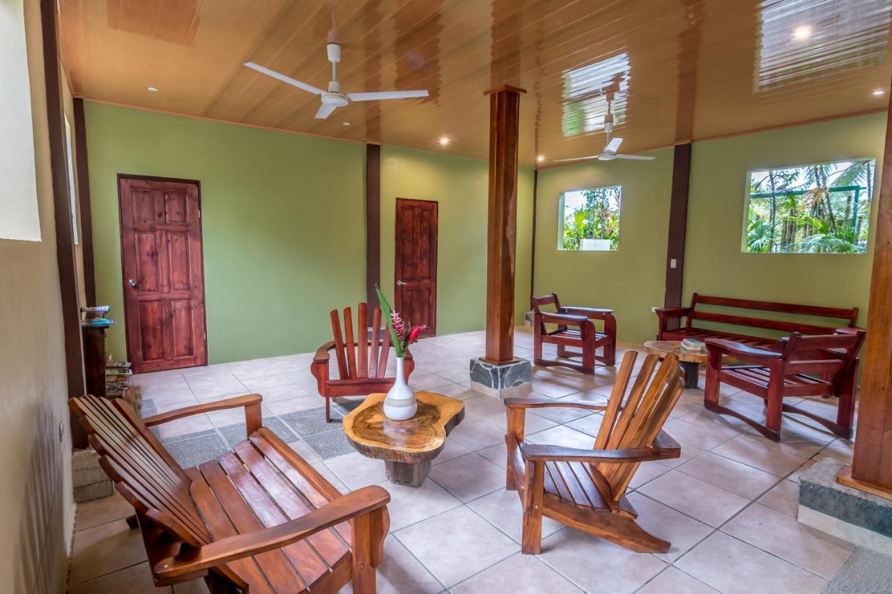Sea Tower Hotel Puerto Viejo de Talamanca Bagian luar foto